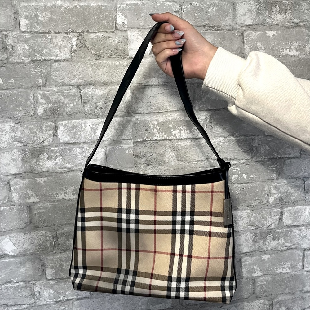 vintage burberry hand bag